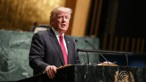 Lula e Trump em encontro provocam especulação sobre ascensão de Eduardo Bolsonaro