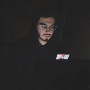 Operação RH da Pirataria: Detalhes da Ação Contra Apps de Streaming Ilegal na Argentina e Brasil