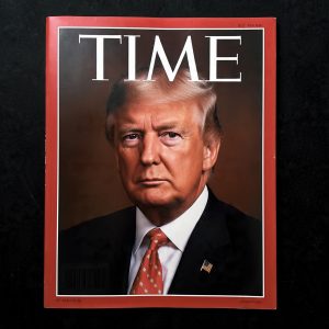 Trump Assina Decreto para Unificar Regras de IA nos EUA e Centraliza Política Nacional de Inteligência Artificial