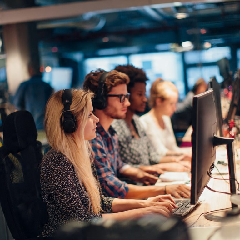 Interplayers aposta em jovens talentos e abre estágio em TI para impulsionar inovação em saúde digital